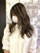 ソル オモテサンドウ 表参道 青山(SOL . OMOTESANDO)&nbsp;ミルクティーベージュダブルカラーケアブリーチインナーカラー