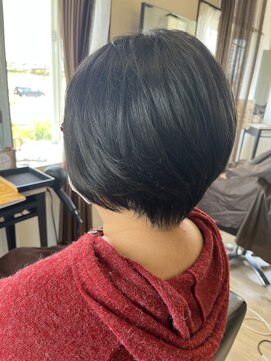 コアフィールフィス(COIFFURE fils) 《見附 今町》ふんわり 大人ショート