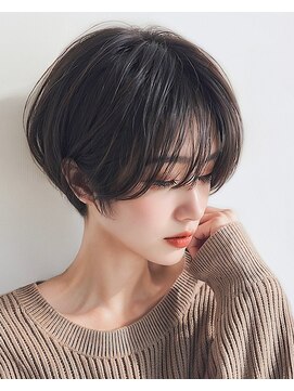 ブレス(BRACE) 大人可愛い20代30代40代50代ハンサムショート丸みショートボブ