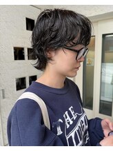 エムクランメイクス 原宿 表参道(m.clan MAKE'S) ショートウルフパーマメンズライクショート黒髪