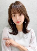 美髪ミディアムストレート寒色系カラー極細ハイライト