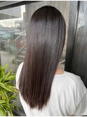 グレージュ切りっぱなしボブ前髪ありミニボブミルクティベージュ
