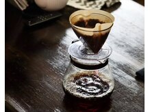 ホペイロ(Roupeiro)の雰囲気（カラー/パーマの放置中に店長こだわりのドリップコーヒーを…）