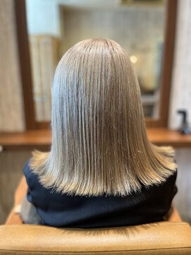 アルバ 宇都宮市(Alba) クリアグレージュ