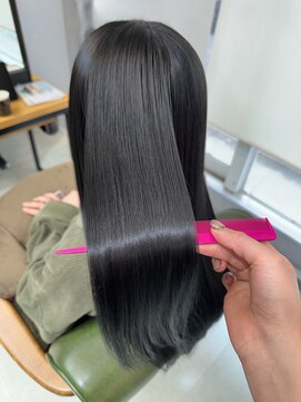 ヘアーアンドビューティーザ エフ(Hair Beauty the F) ＊髪質改善カラー_ブルーブラック_m214