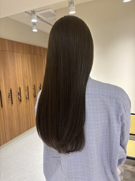 エンス 銀座(Ence) ココアブラウン/ミディアムレイヤー/オリーブグリーン/小顔/銀座