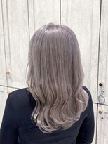 ボネッカ 鶴見(BONECCA)&nbsp;【成田悠里】ブリーチありラベンダーグレージュ