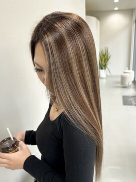 リレイス 四日市(RELACE) 四日市　レイヤーカット　髪質改善　縮毛矯正　メンズカット