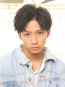 クロトヴィラ 天神大名(KUROT villa) アップバングショート