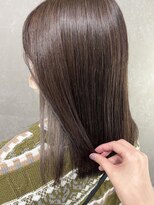 カルフール 草加本店(Carrefour)&nbsp;イヤリングカラー/ケアブリーチ/垢抜け/韓国風/ダメージレス