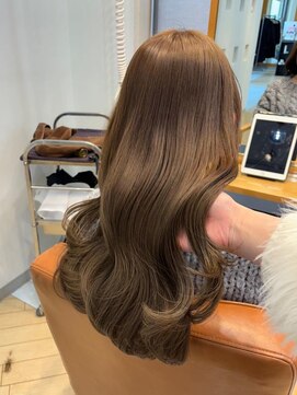 ユニ バイ マグ 長野店(Uni.by Mag) 大人可愛い大人美人オリーブベージュ