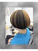 大人女性マッシュ×アンブレラカラー