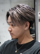 メッツ 原宿(METS)&nbsp;MEN'S/ハイライト×センターパート/テーパーフェード