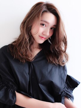 ミューズ 名古屋north(MUSE) 【Lycka上飯田】ゆるウェーブセミディ