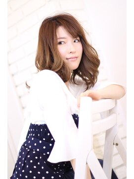 ハーツスタンダード(Hearts Standard) 【脱力系ふわカール×スパイラルインナーカラー】の秘密♪