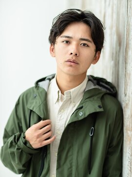 ルーチェ 大宮(Luce) ソフトパーマで魅せるセンターパート。