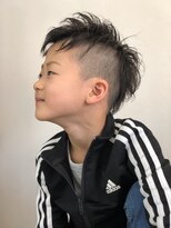 ビューティーリゾート アカヒゲ(Beauty Resort AKAHIGE) 躍動感ショートスタイル