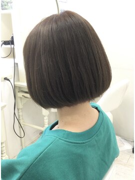 アルターシェリー(aL-ter che'rie) 大人ヘルシーボブ 地毛風カラー【屋代津田沼)