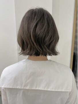 ロンドアベニール 北千住(Lond avenir) アッシュブラウンボブ　田邉澪