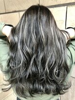 アフィナー(Afinar)&nbsp;【横浜/Afinar】★white highlight×dark grey