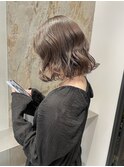 ブラウングレージュ