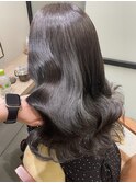 透明感たっぷり◎グレージュ