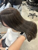 アリュウル 表参道 青山(Allure) ブリーチなしダブルカラーで叶うシアーベージュ