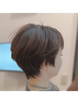 マスタッシュバイカットシン(mustache by cutshin) ショートスタイル