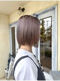 ＊ ぱつっとストレートハイトーンボブ