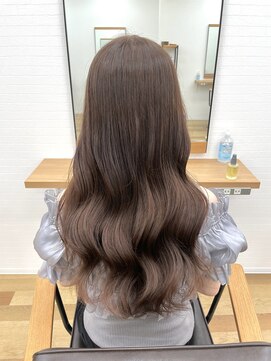 グランルッソ 広島本通(GRAN LUSSO) 艶ベージュ(7/29)