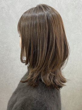 グラビートーキョー(GRABY tokyo) ミディアムレイヤー×シークレットハイライト