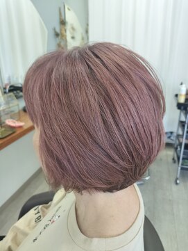 Hairmake&Bridal グレイス 春にオススメ♪可愛い桜ピンク/白髪ぼかし/ショートボブ