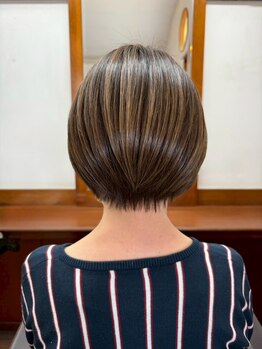 トップヘアー 本店(TOP HAIR)の写真/大人女性に向けた落ち着く空間で、感動のツヤ持続を体験しませんか？◎