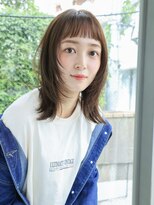 エムスラッシュ アヴェダ 自由が丘(M.SLASH AVEDA)&nbsp;レイヤーミディ/ぱっつんばんぐ/眉上バング/外ハネ/レイヤー
