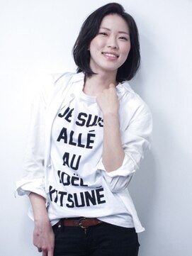 ディシェーレローブ(die Schere Lob) セミウェット×大人ボブ