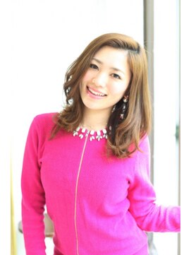 ヘア ルミナス バイ フォルテ(HAIR LUMINAS by FORTE) 大人ラフかわいいミディアムスタイル