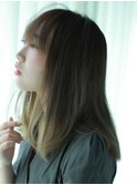 ナチュラル　ストレート　うざバング　セミロング