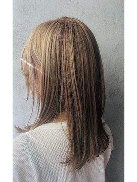 ヘアサロンエム 大宮東口(HAIR SALON M) 外ハネボブ/アッシュブラウン/ネオウルフ/デザインカラー