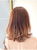 外ハネロングスタイル