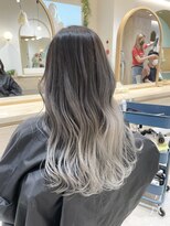 キャンディマーケット(Candy Market)&nbsp;エアタッチ☆ホワイト系バレイヤージュ！！