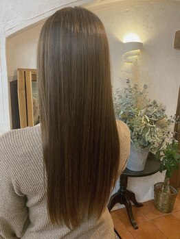 リタ(rta)の写真/髪質改善"ヘアエステ treatment"＊お客様の「なりたいスタイル」を可能にする次世代トリートメントです。