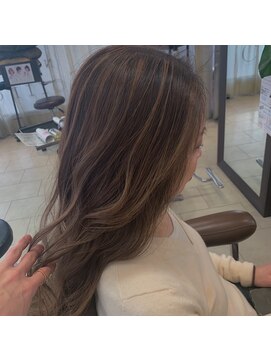 ソワンドゥ ブレス カルム 西中島店(soin de brace calme) ハイライト×ベージュカラー