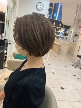ヴィーヴォ 天六店(VIVO) 【VIVO】丸みショートボブ 大人女性 30代40代50代ショートヘア