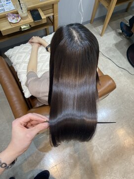 ロア 福岡天神店(LORE) 縮毛矯正【天神/髪質改善/縮毛矯正/酸熱トリートメント】