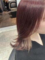 リーオオサカ(Lee Osaka) チェリーレッド×ベージュカラー/かれん