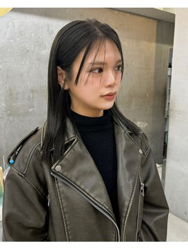 エクラ(ECLAT) オリーブグレージュカラー