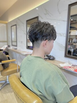 ラポールヘアー(rapport hair) ツーブロック×センターパート＊