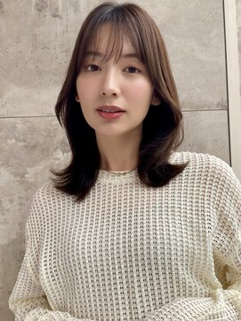 グランド(GRAND) セミロング30代40代ストレートレイヤー前髪なし前髪あり表参道