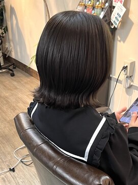 アティック(attic) ショートボブ/ボブ/ミディアム/ヘアドネーション/レイヤーカット