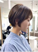 横浜西口大人ショートボブくびれイルミナカラー顔周りレイヤー